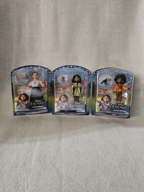 Disney ENCANTO 3" mini figures - Lot of 3